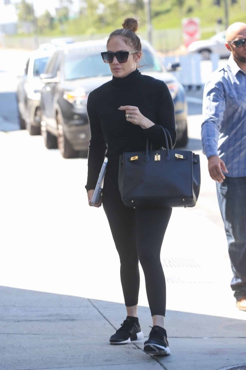 Jennifer Lopez Looks Chic in All-black at her Business Meeting in LA ...