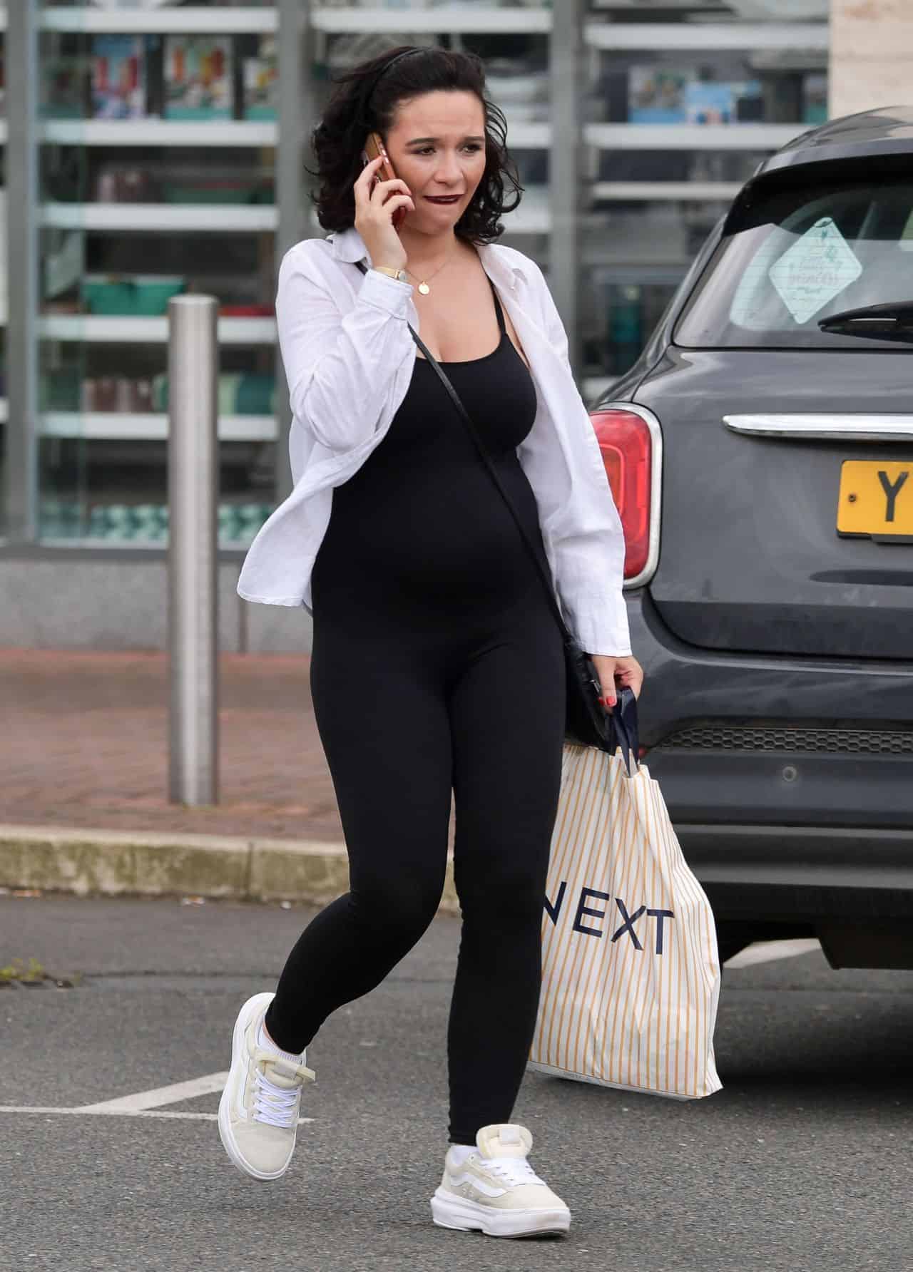 Charlotte Chilton - Shopping Chic in Tamworth - June 23, 2024 - 1