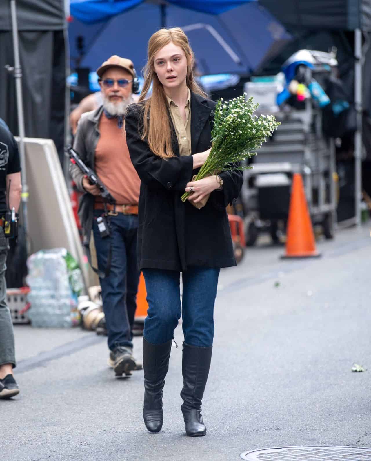 Elle Fanning and Timothee Chalamet Spotted on New Jersey Set of Mystery Film 06-11-2024 - 1