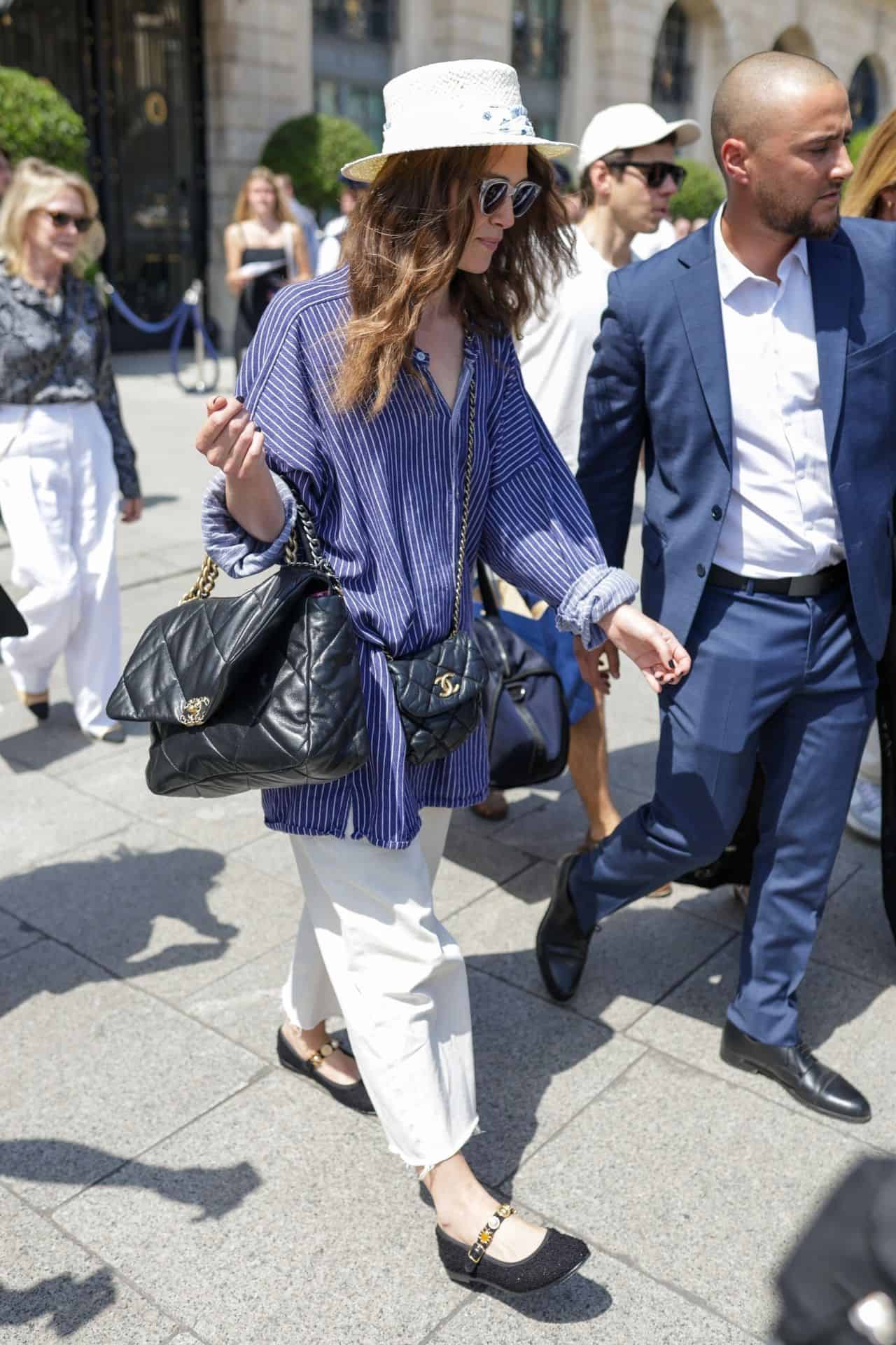 Keira Knightley Shows Effortless Parisian Chic at Chanel Haute Couture Show - 1