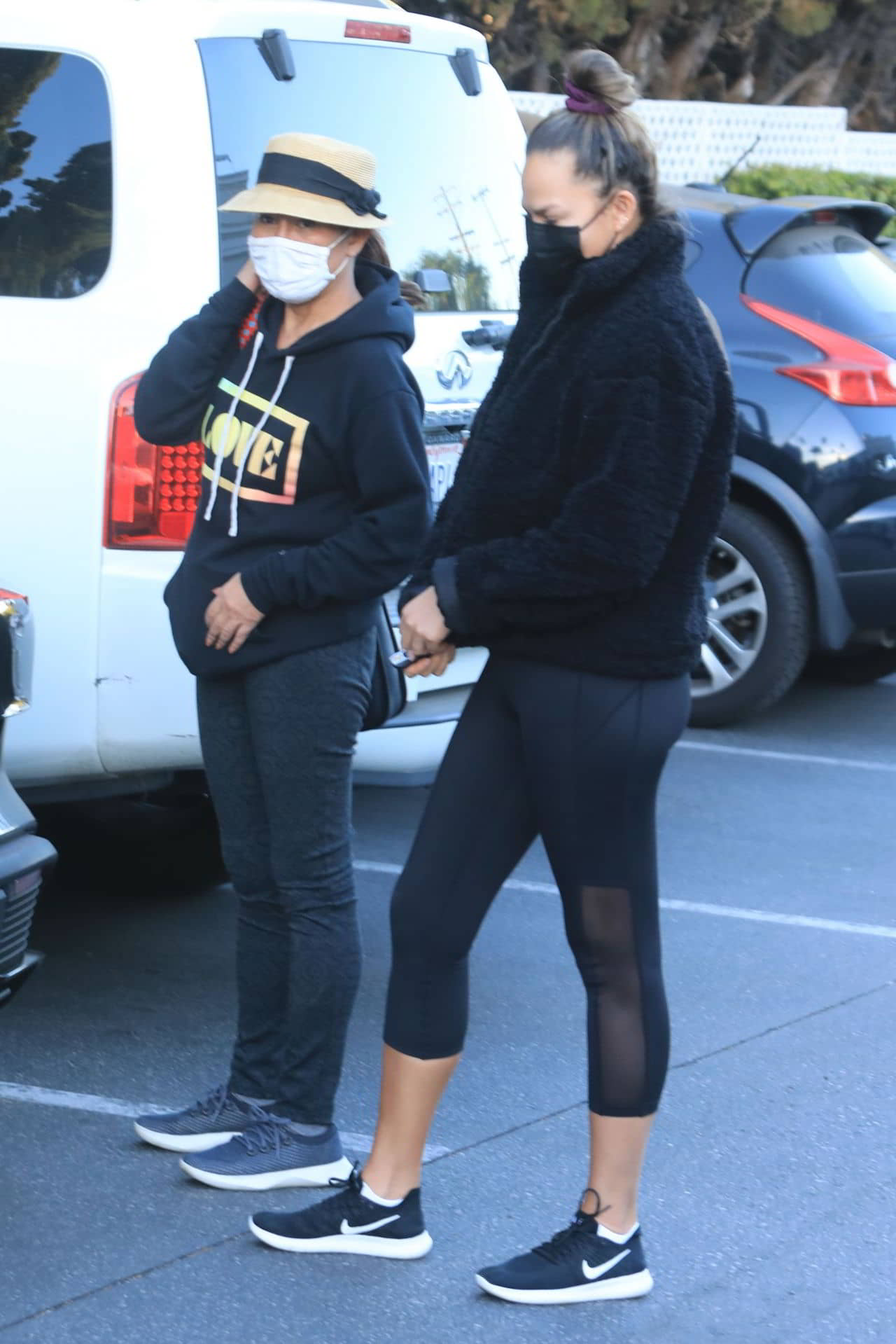 Chrissy Teigen and Her Mom at Bristol Farms in Beverly Hills, December 5, 2020