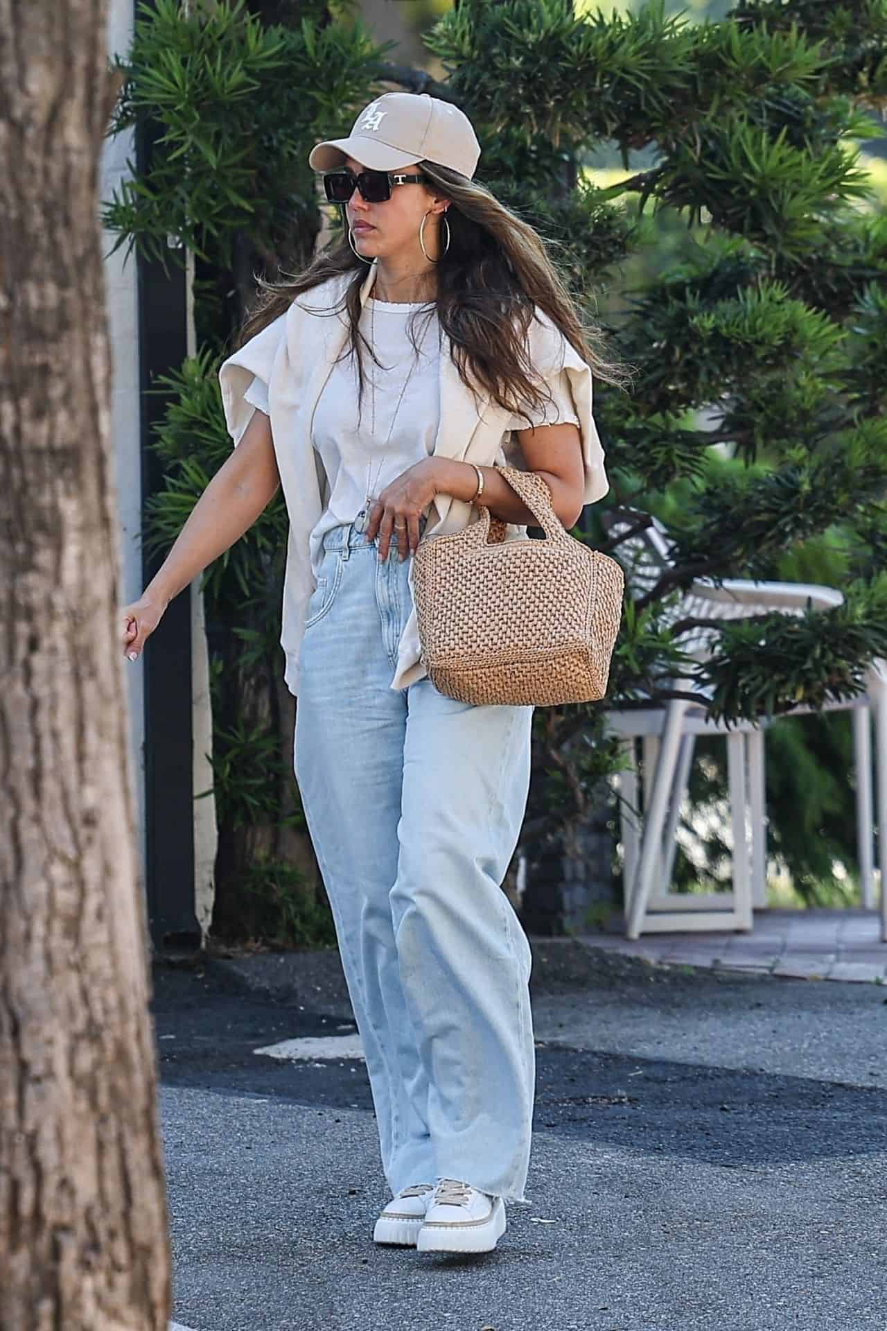 Jessica Alba Leaves Skincare Spa in Los Angeles - July 1, 2024 - Beauty and Wellness - 1