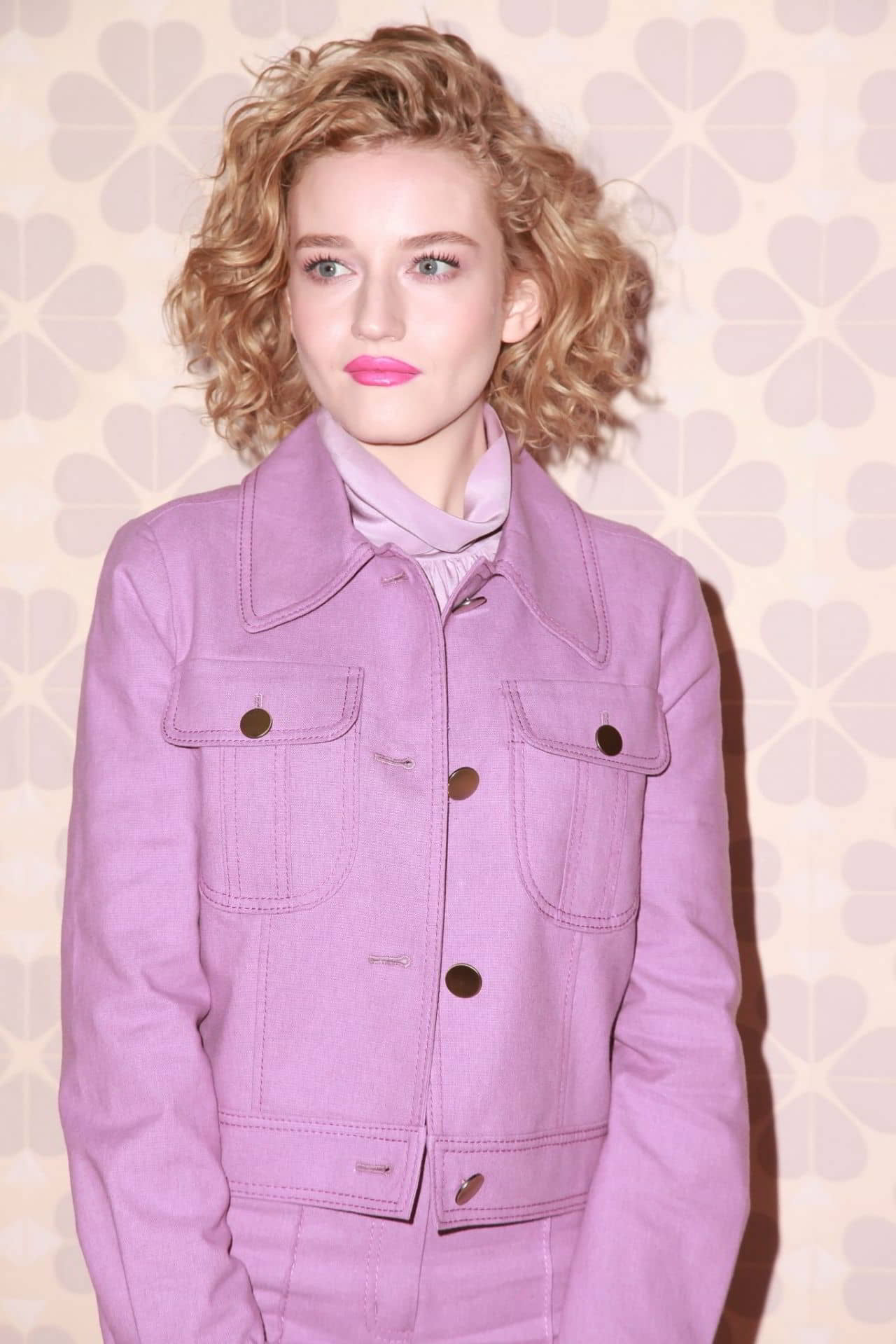 Julia Garner at Kate Spade Fashion Show at NYFW, February 8, 2019 - 1