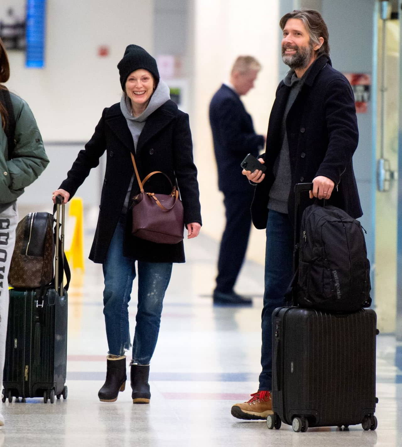 Julianne Moore in Travel Outfit at JFK Airport, January 3, 2020 - 1