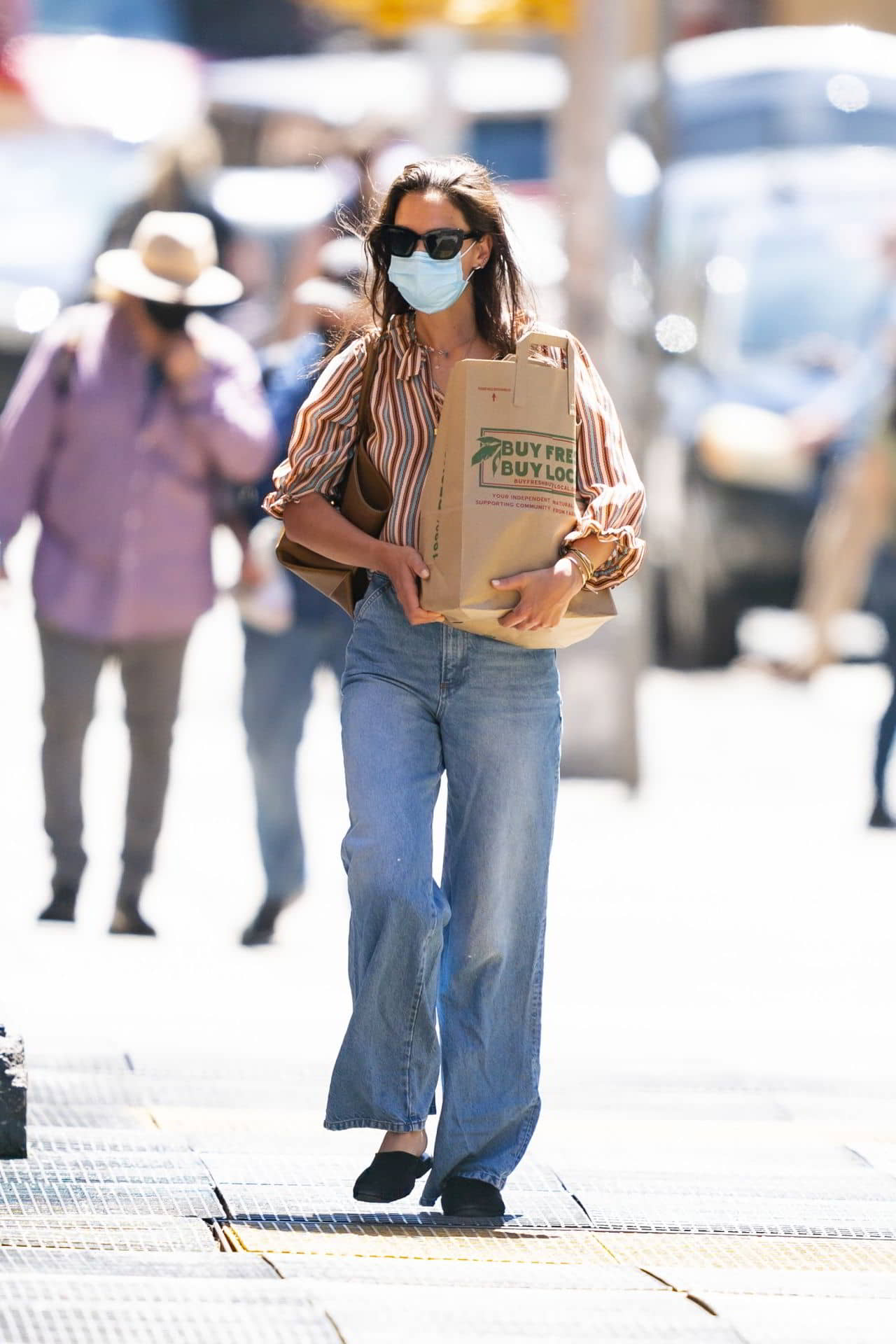 Katie Holmes Grocery Shopping in New York, June 16, 2020 - 1