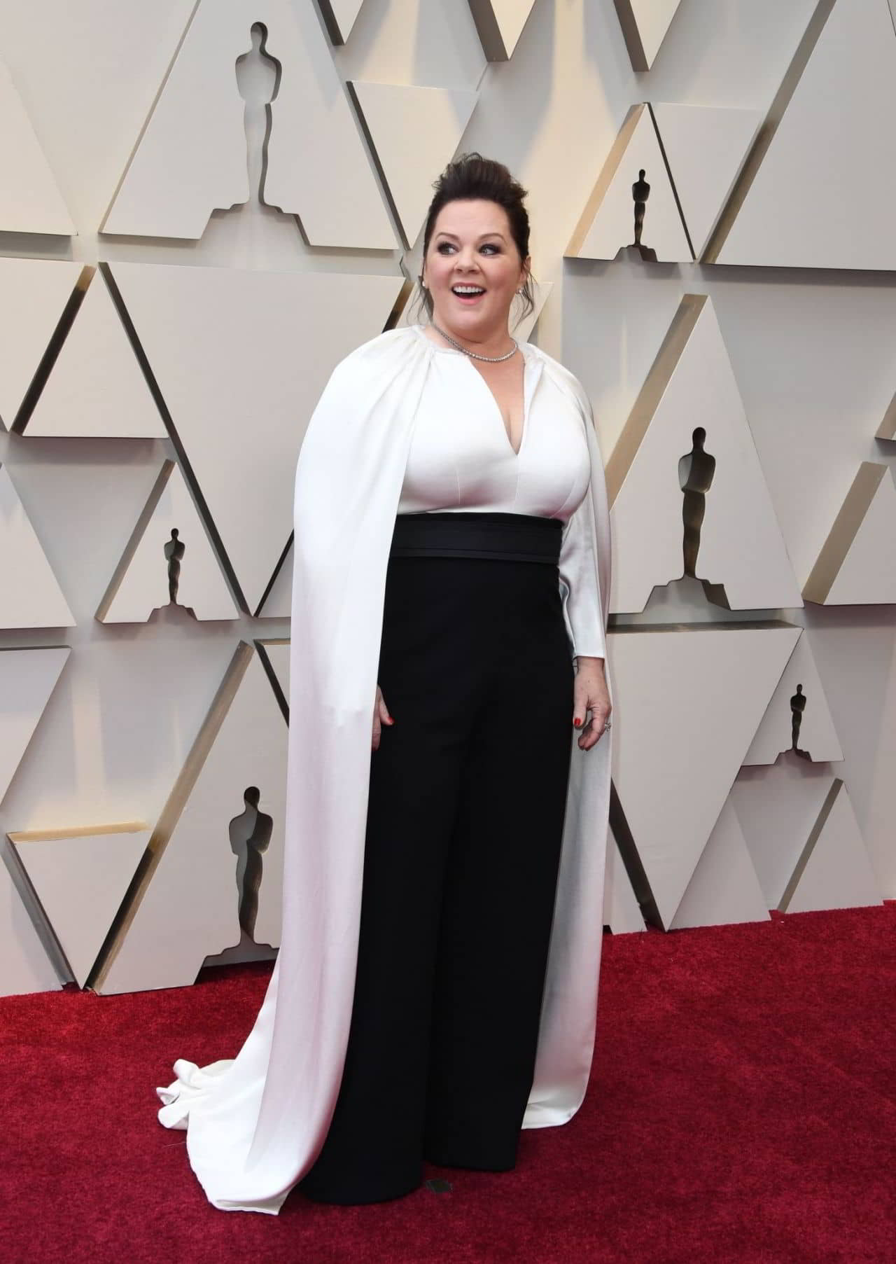 Melissa McCarthy at Oscars 2019 Red Carpet - 1