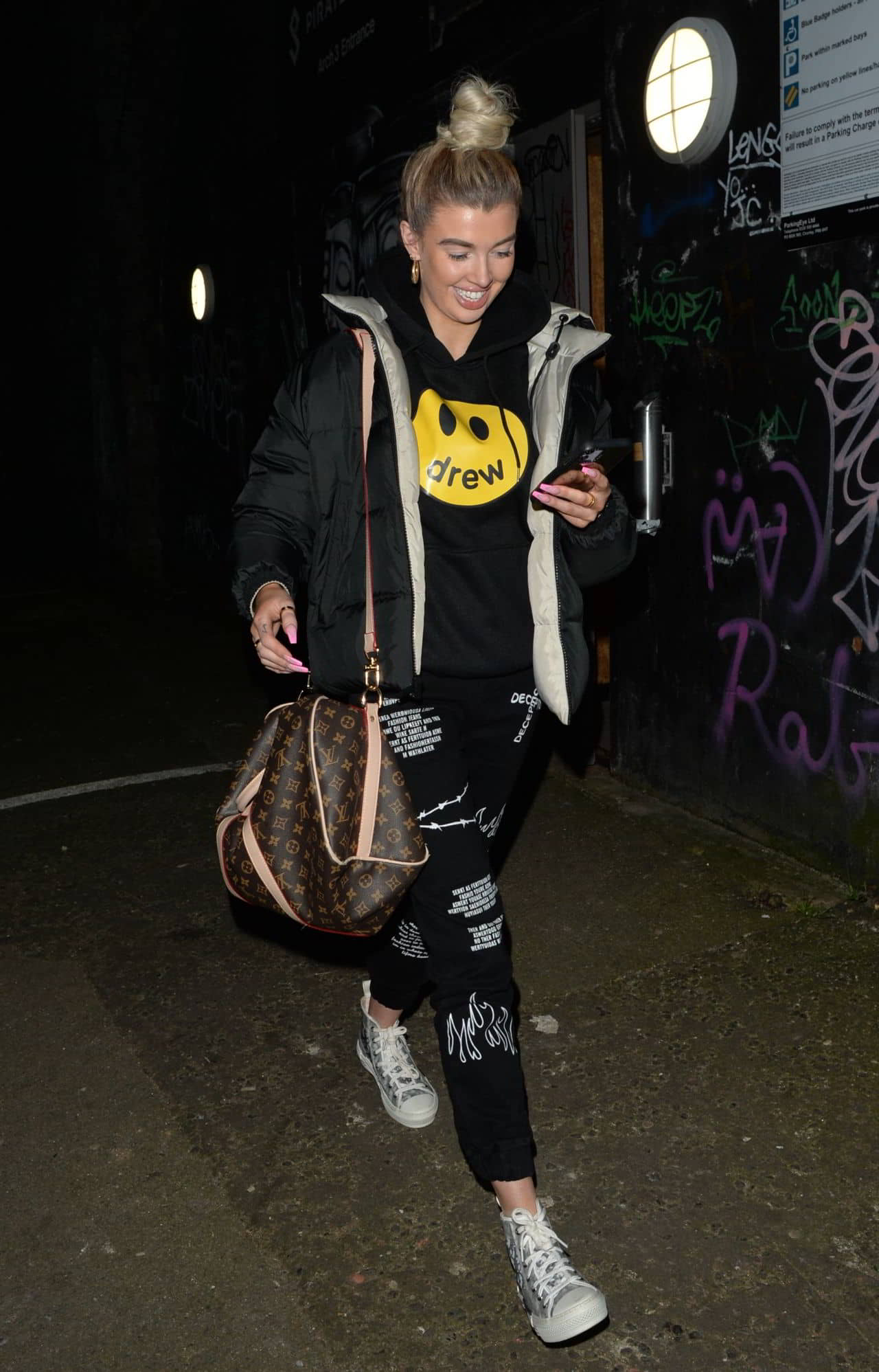 Nicole O'Brien Leaving a Music Recording Studio in North London, March 3, 2021 - 1