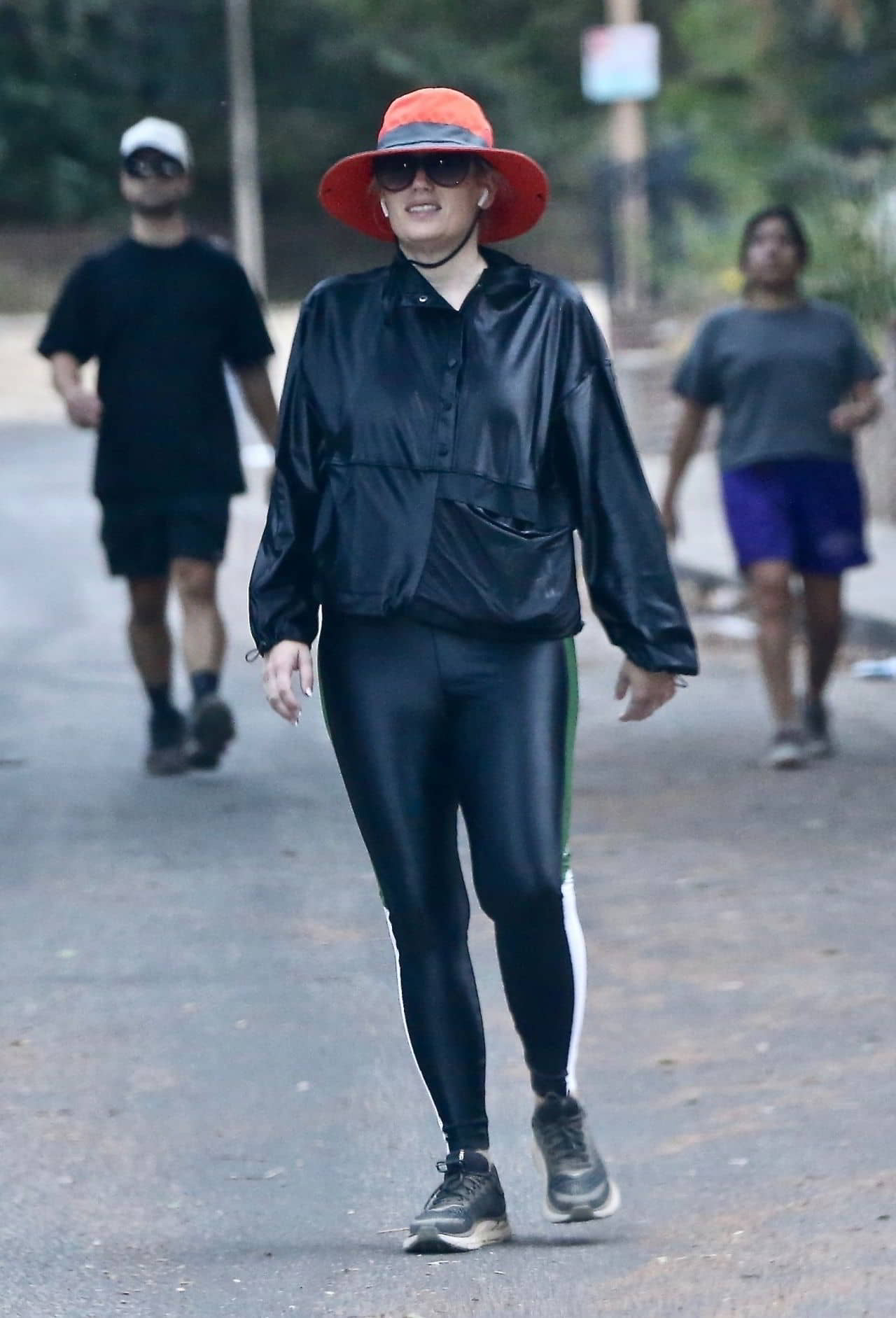 Rebel Wilson Solo Hike in The Hills of LA, October 16, 2021 - 1