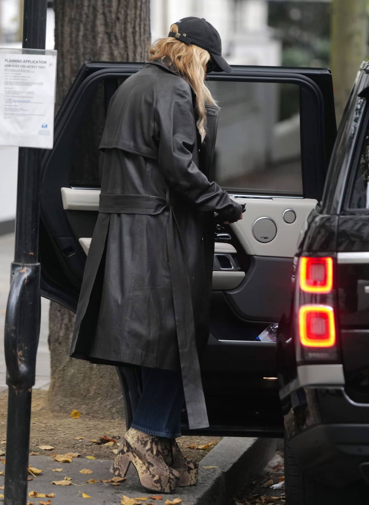 Rita Ora Out in London, September 30, 2020 - 1