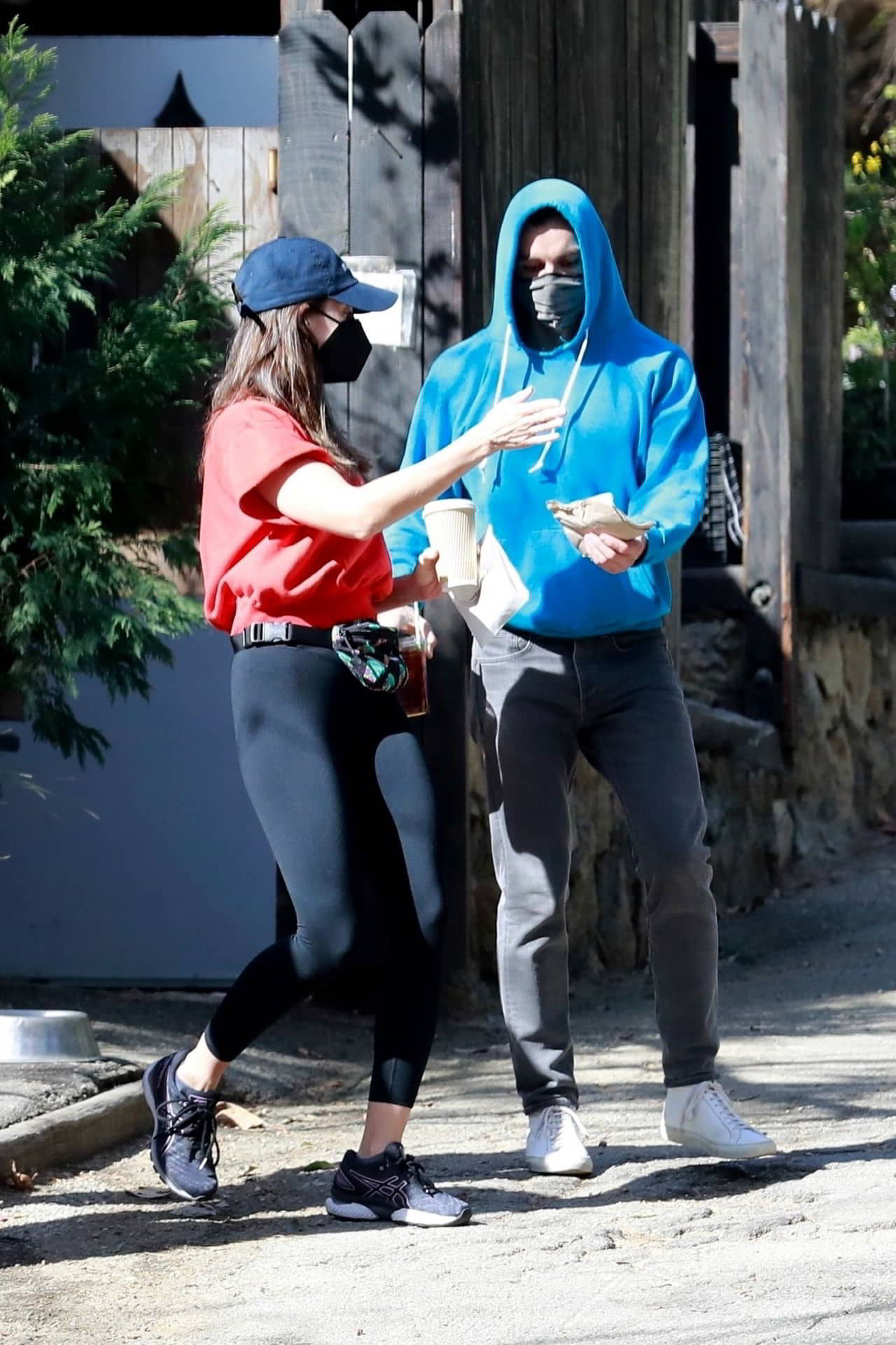 Alison Brie and Dave Franco Out in Los Feliz - February 28, 2021 - 1