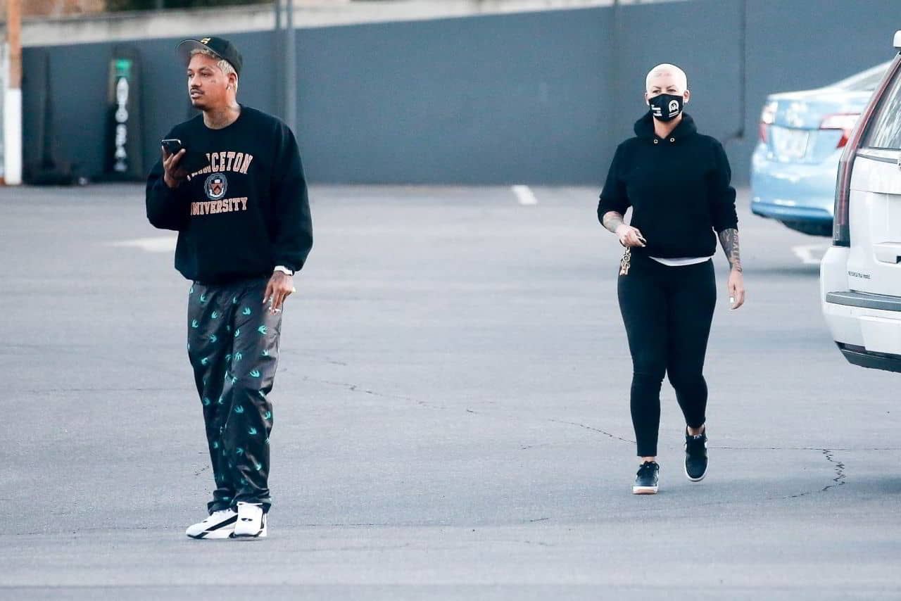 Amber Rose Out in Los Angeles - January 15, 2021 - 1