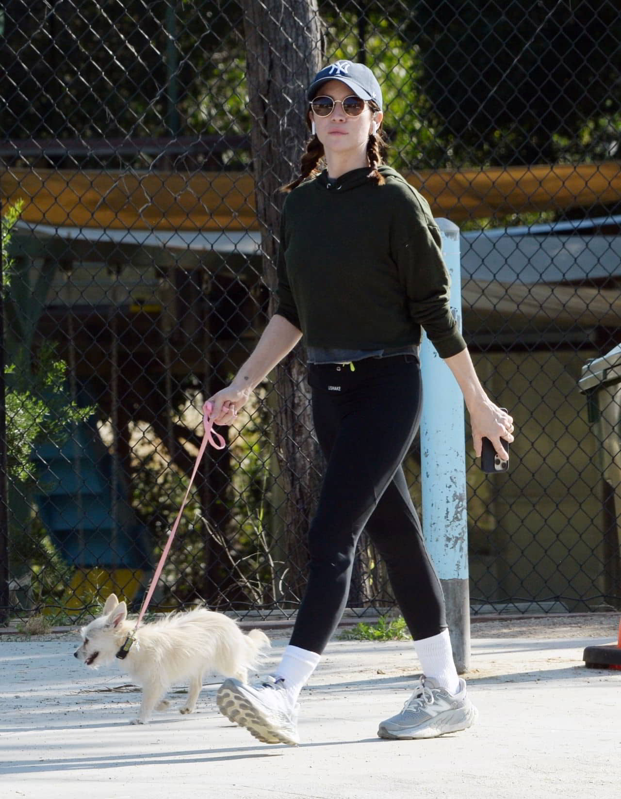 Brittany Snow's Casual Stroll at Silver Lake in Los Angeles, June 26, 2023 - 1