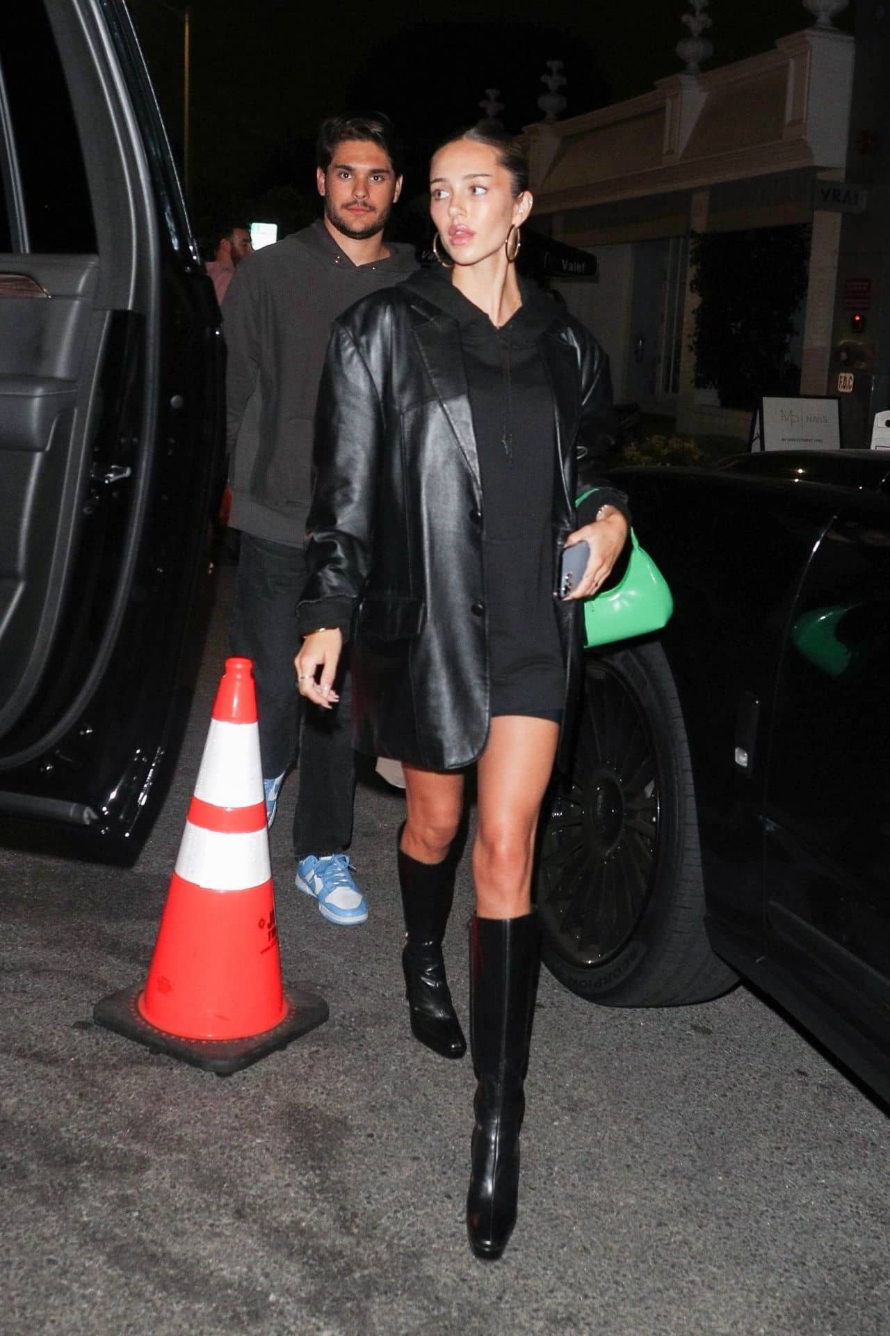 Delilah Belle Hamlin's All Black Attire at Catch LA in West Hollywood, June 3, 2022 - 1