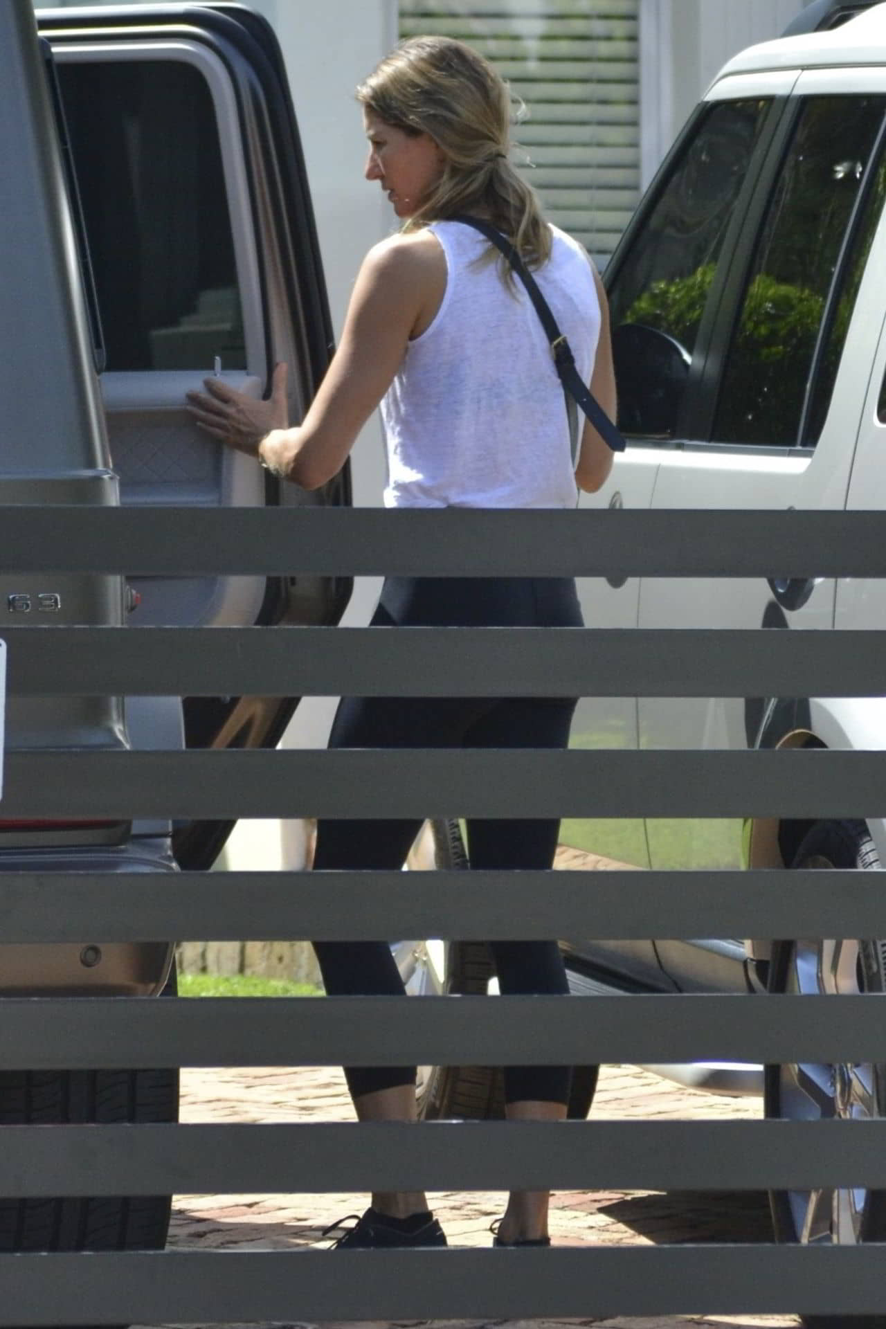 Gisele Bundchen Out in North Miami Beach, September 17, 2023 - 1