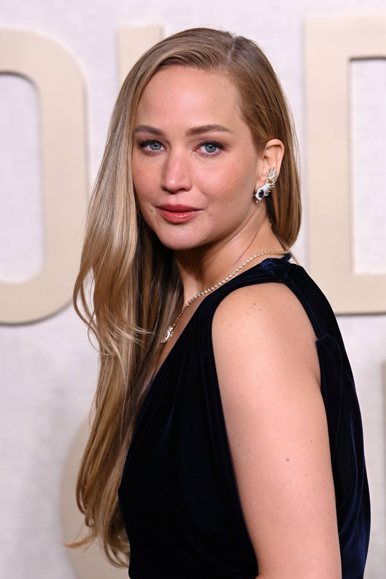 Jennifer Lawrence at Golden Globe Awards 2024 - 1