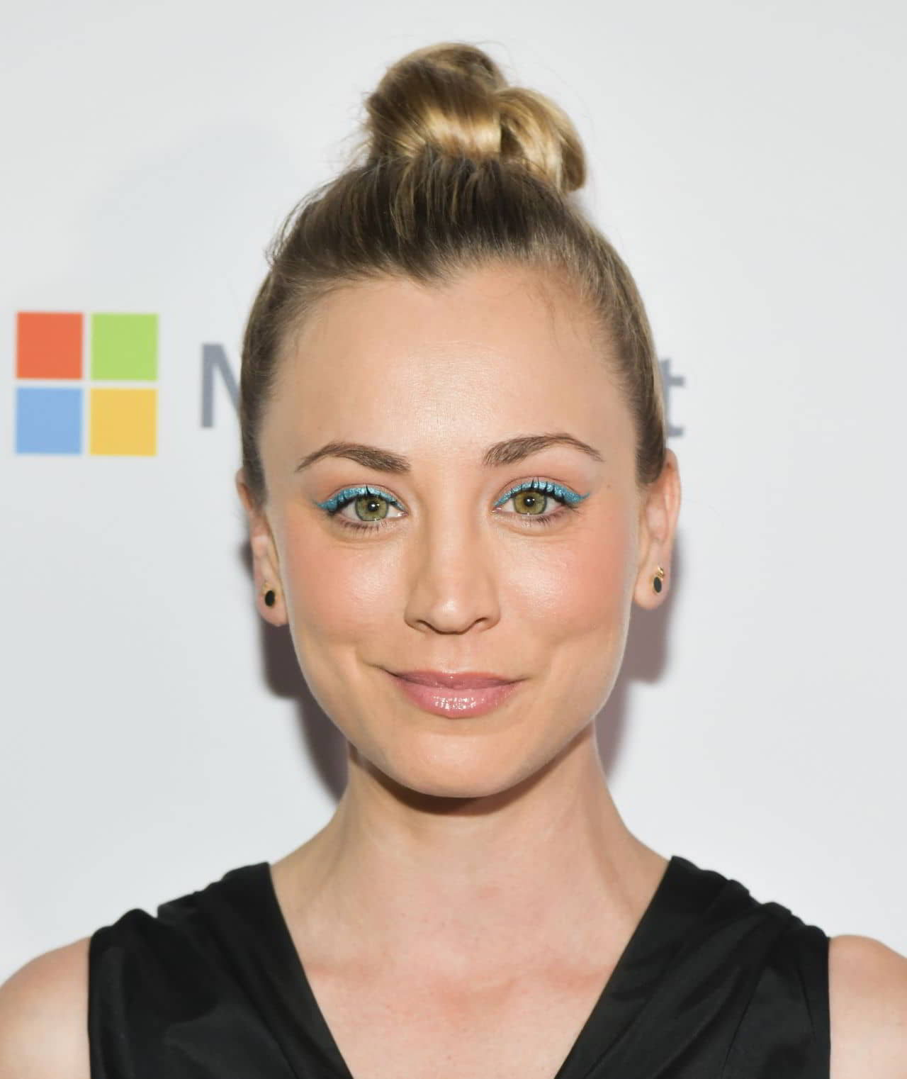 Kaley Cuoco at Much Love Animal Rescue 3rd Annual Spoken Woof Benefit in Culver City - 1