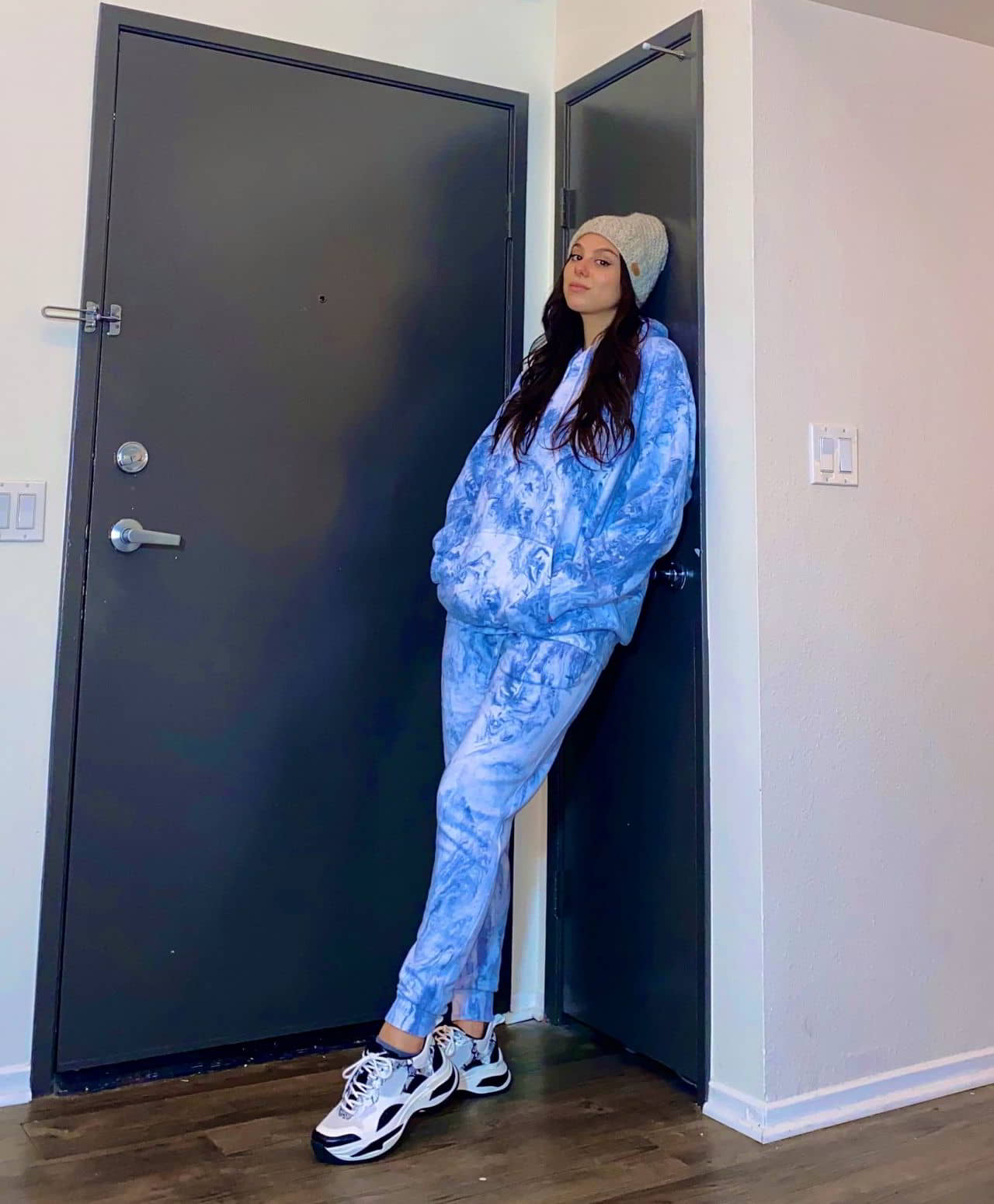 Kira Kosarin's Social Media, April 7, 2020 - 1