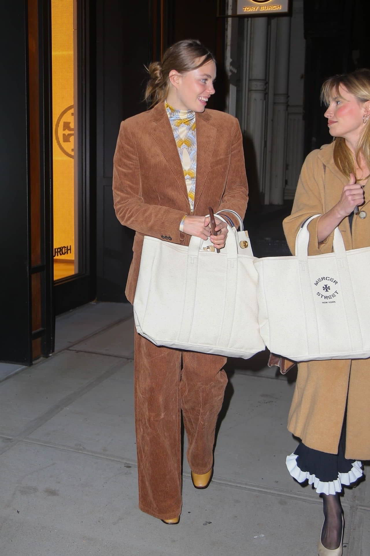 Kristine Froseth Out in New York, November 3, 2021 - 1