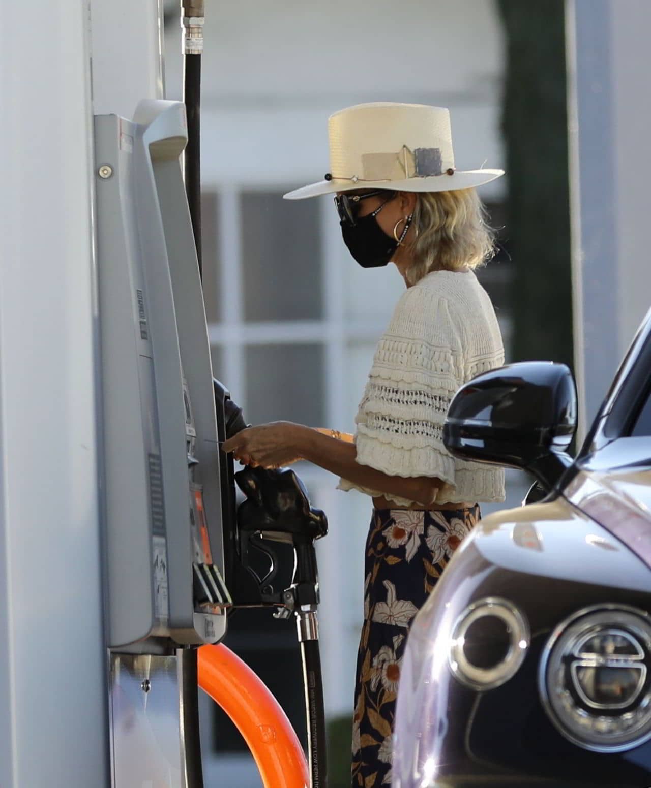 Laeticia Hallyday Out in Los Angeles, January 16, 2021 - 1