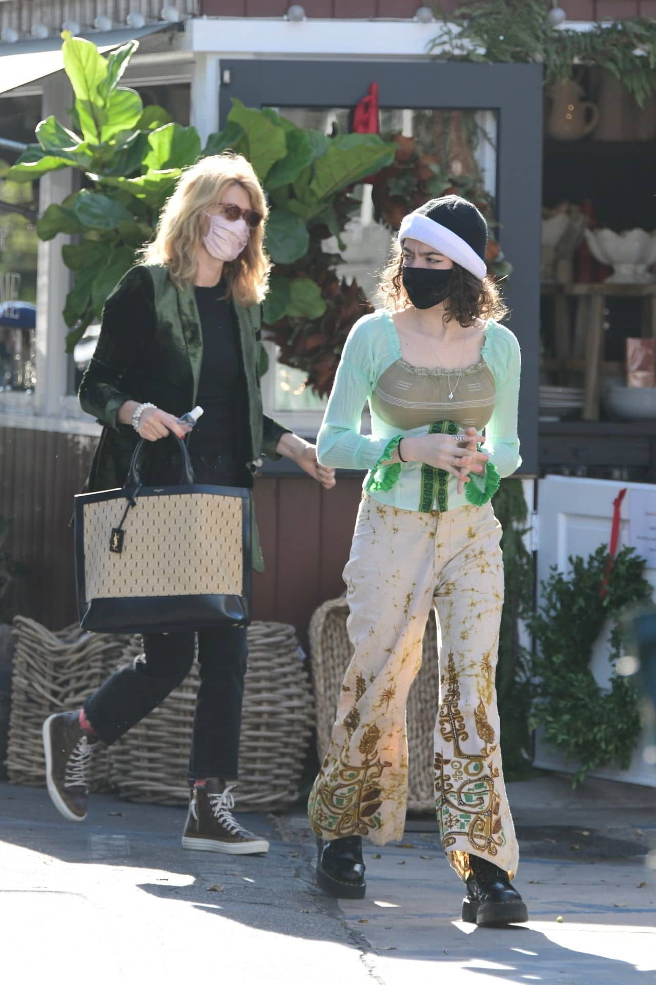 Laura Dern with Her Daughter Jaya Harper in Brentwood, December 26, 2020 - 1