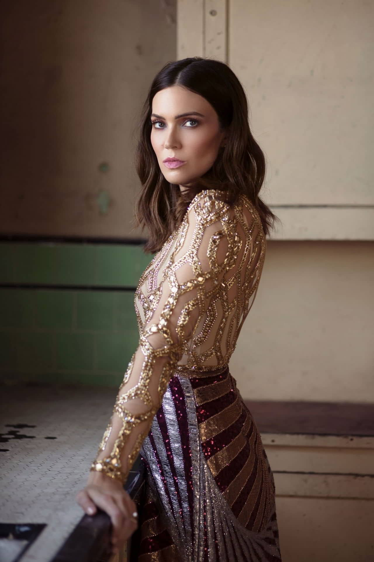 Mandy Moore for L'Officiel Australia Fashion Book Fall 2020 - 1