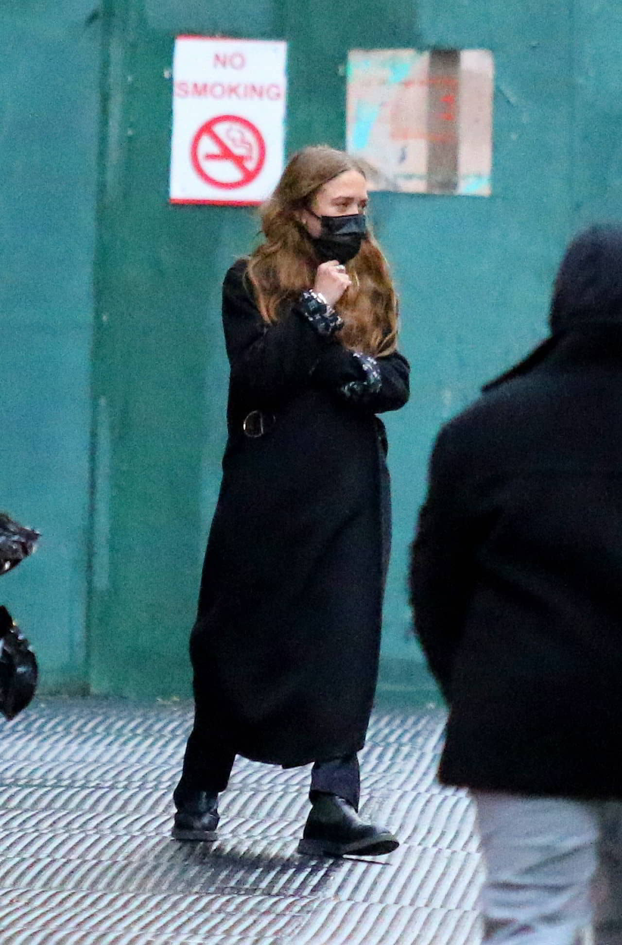 Mary-Kate Olsen Out in Manhattan's Soho Area, December 10, 2020 - 1