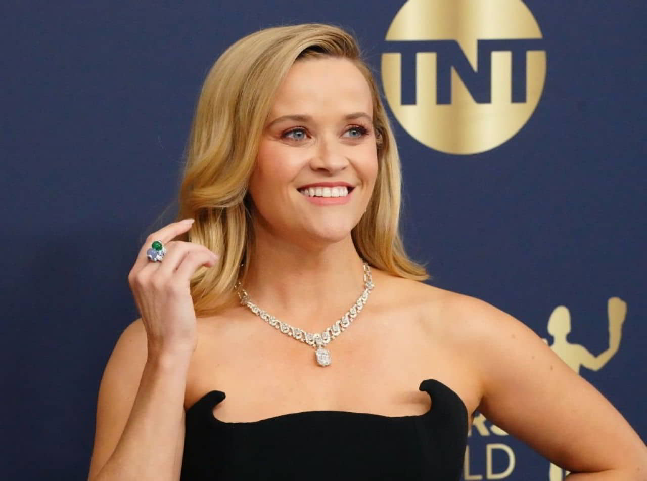 Reese Witherspoon at Screen Actors Guild Awards 2022