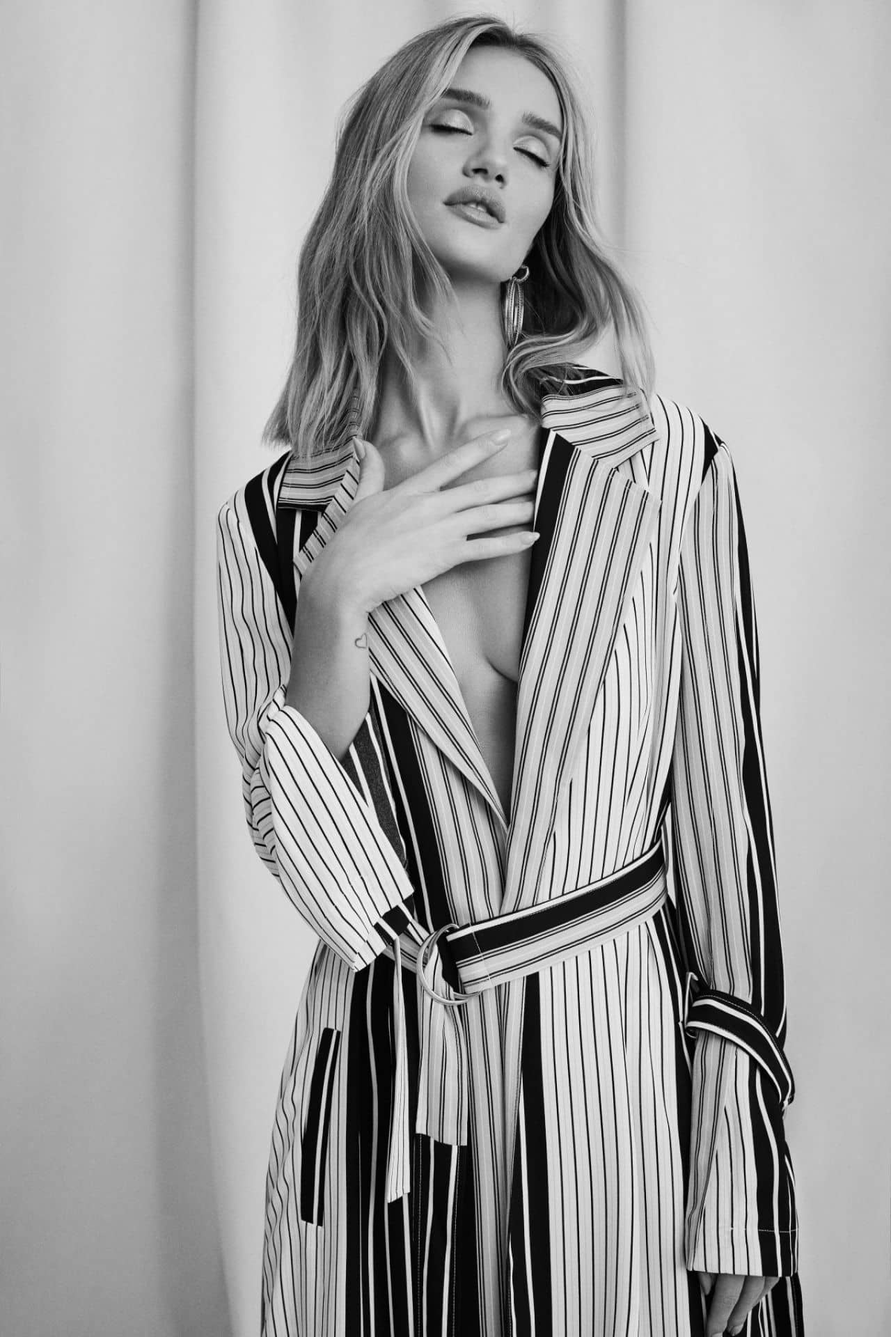 Rosie Huntington Whiteley for BCBG Max Azria Spring Summer 2019 Campaign - 1