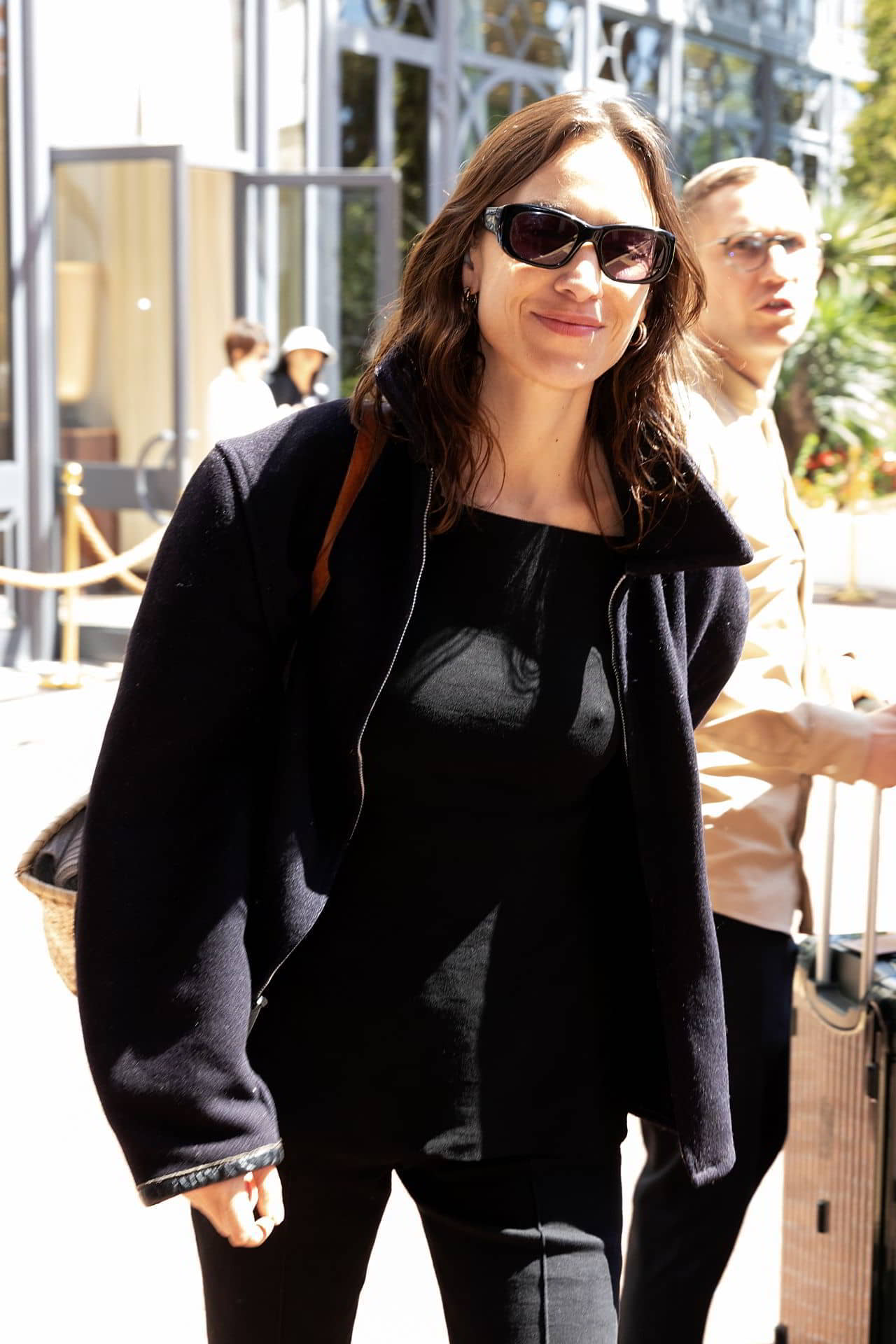 Alexa Chung Arriving at Hotel Majestic in Cannes - 1