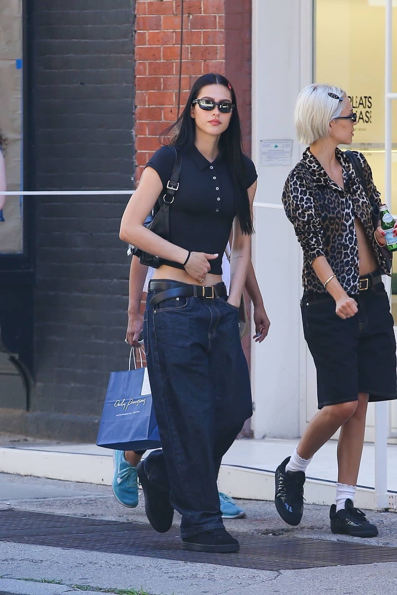 Amelia Hamlin and Sister Delilah Hamlin Shopping in NYC, June 2024 - 1