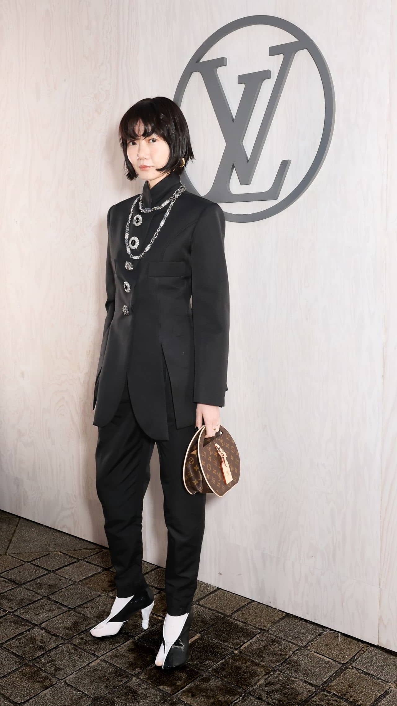 Doona Bae at Louis Vuitton Fashion Show in Paris - March 2024 - 1