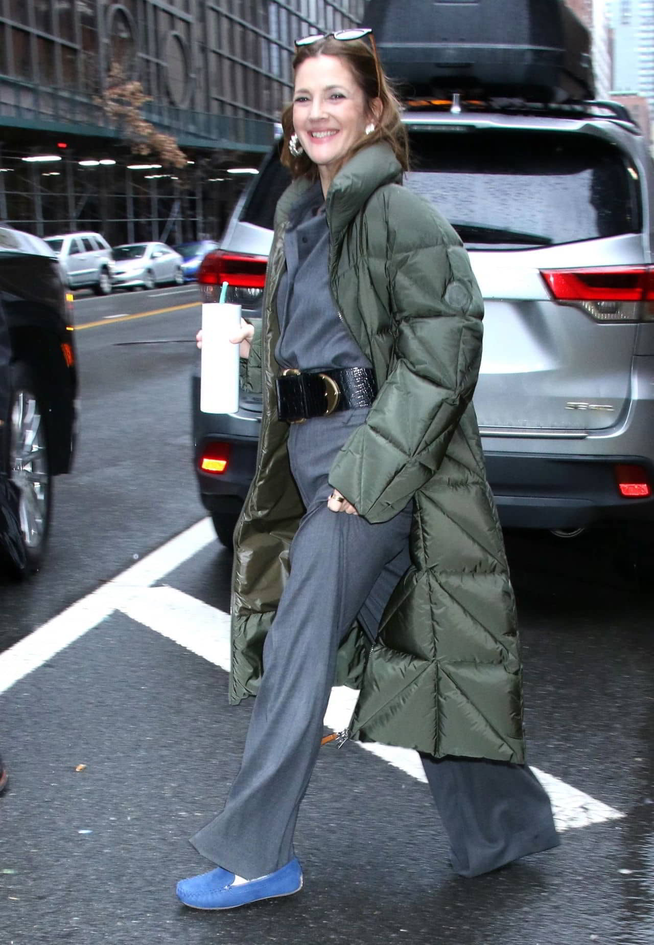 Drew Barrymore Arrives at the CBS Broadcast Center in NYC - January 2024 - 1