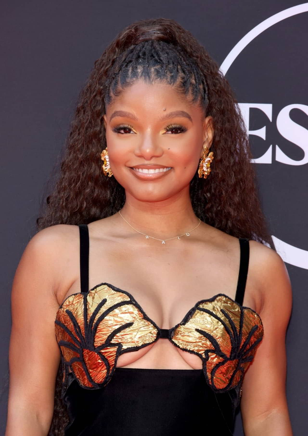 Halle Bailey's ESPY Siren Redefining Red Carpet Glamour - 1