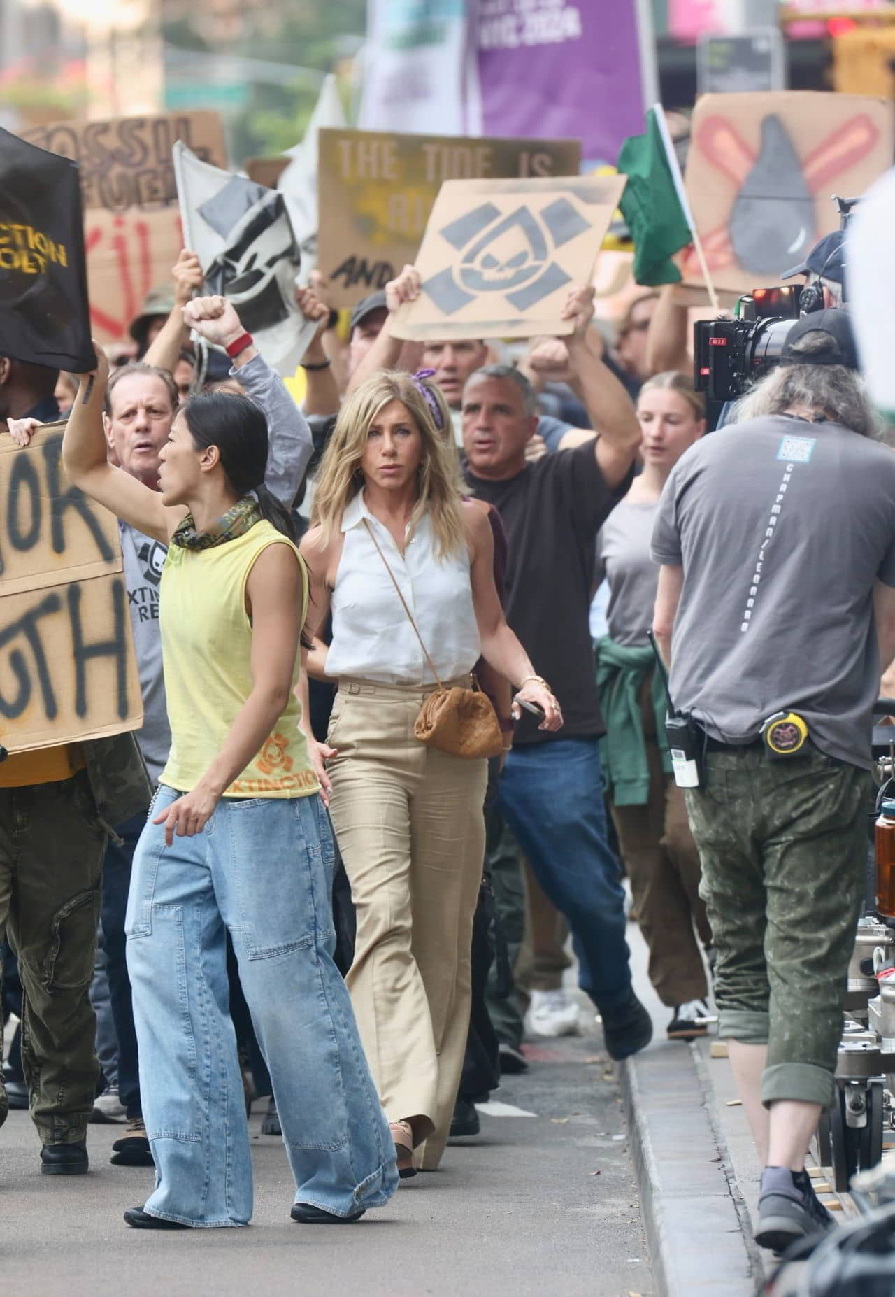 Jennifer Aniston on The Morning Show Set in New York - 1