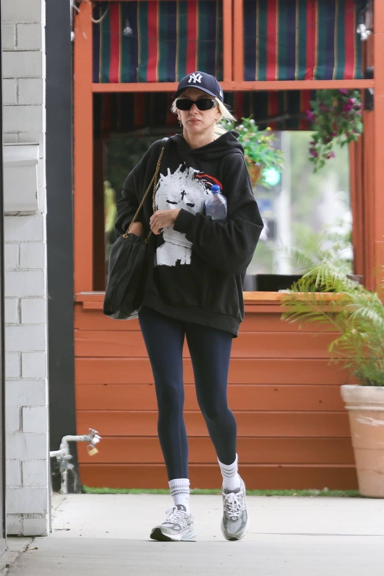 Kimberly Stewart Heads to the Gym in Studio City