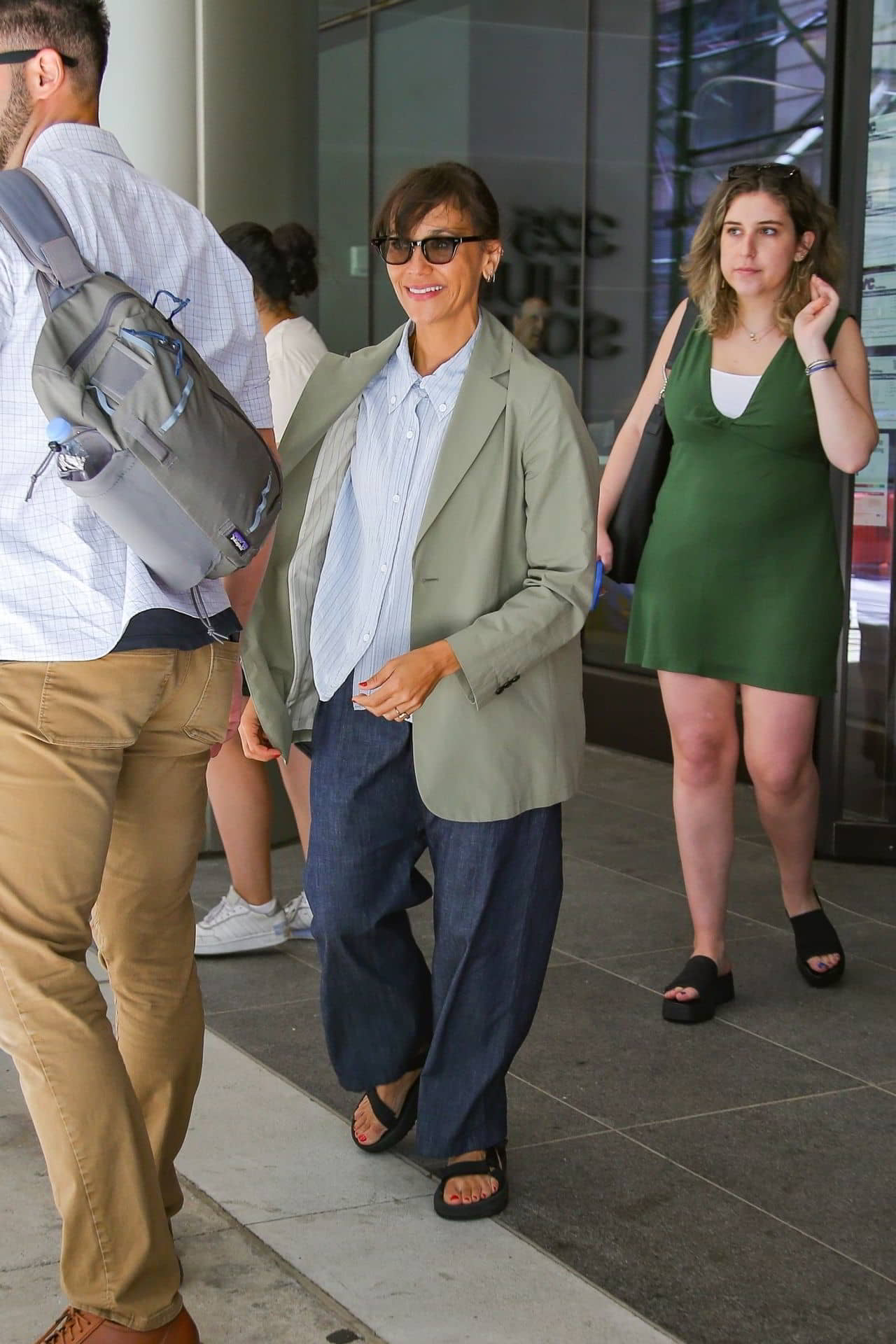 Rashida Jones Out in New York – July 10, 2024