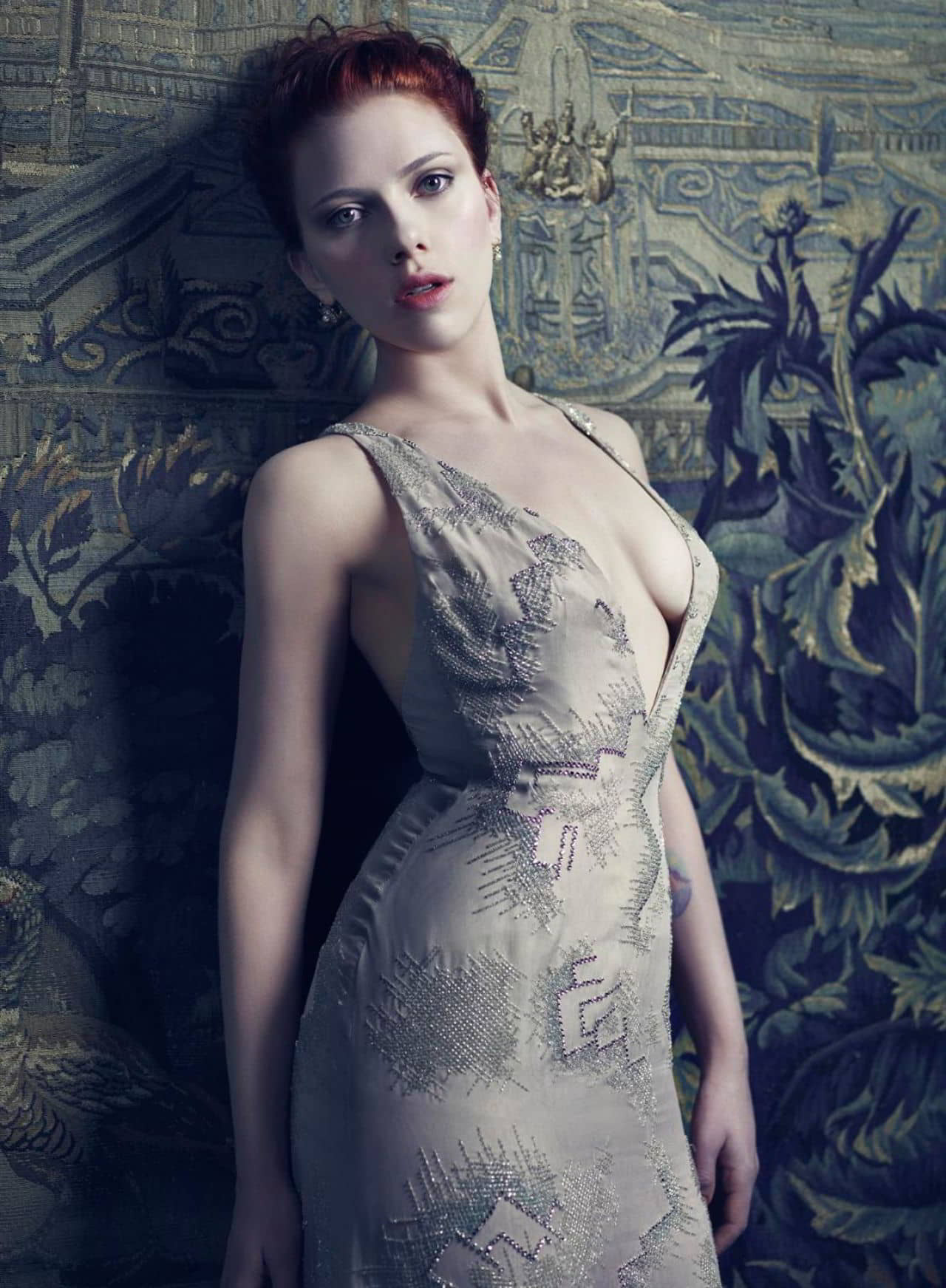 Scarlett Johansson Vanity Fair December 2011 - 1