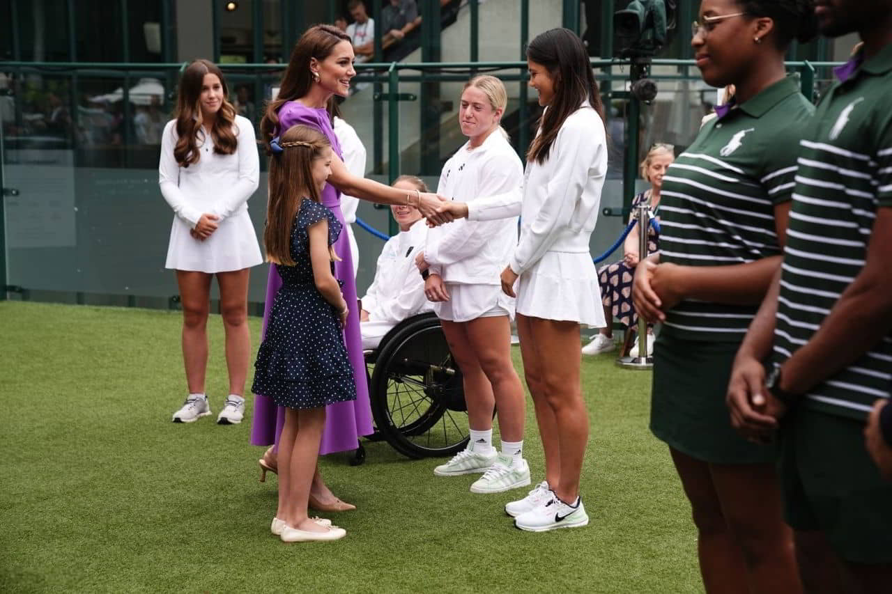 Emma Raducanu Meets Kate Middleton and Princess Charlotte at Wimbledon in London - 1