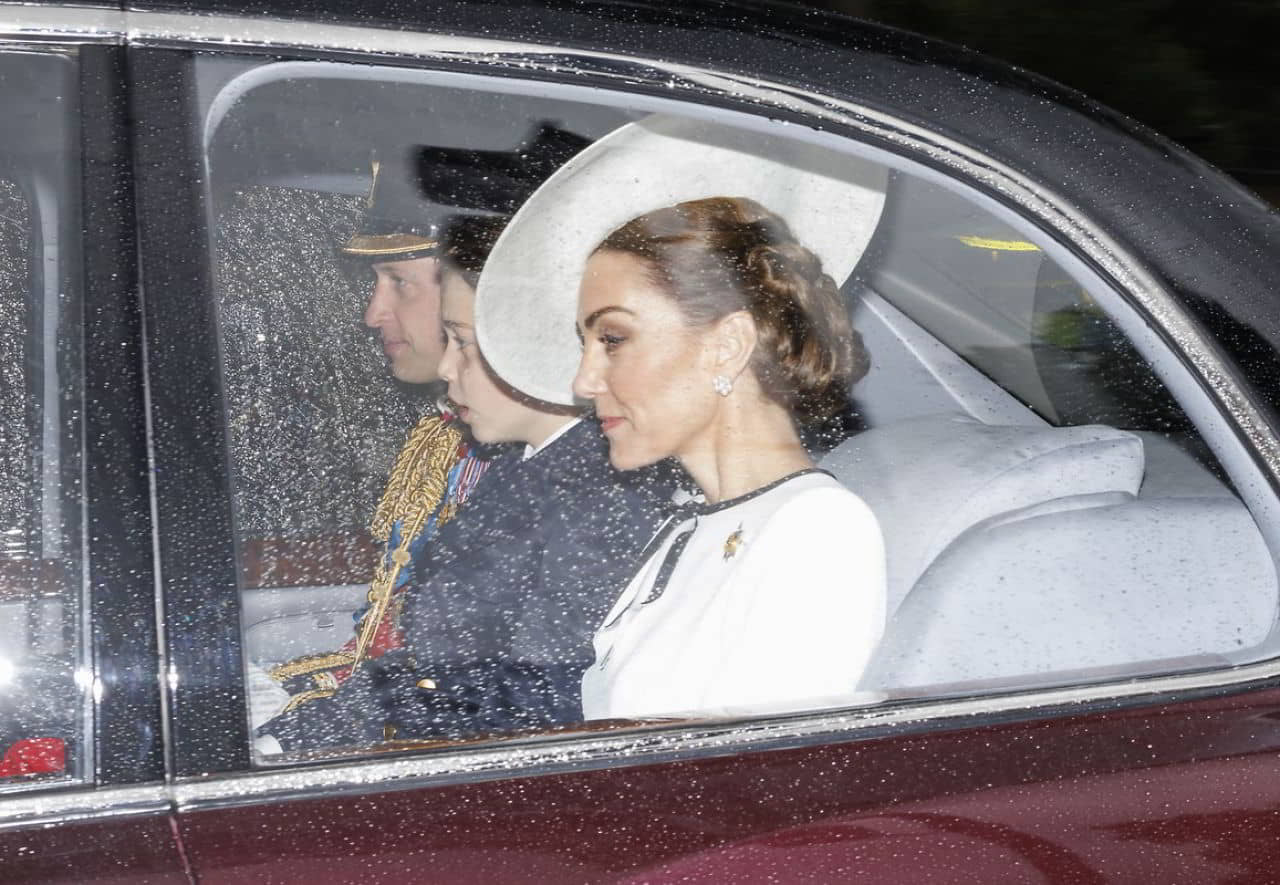 Kate Middleton Arrives at Buckingham Palace in London - 1