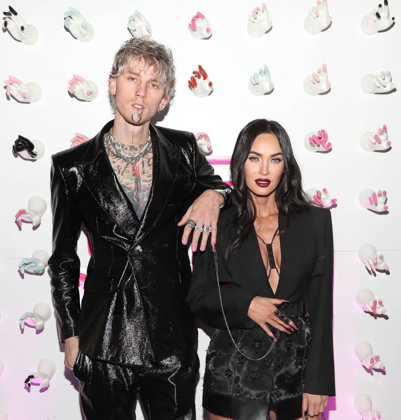 Megan Fox And Mgk Call It Quits In A Shocking Thanksgiving Weekend Breakup 7