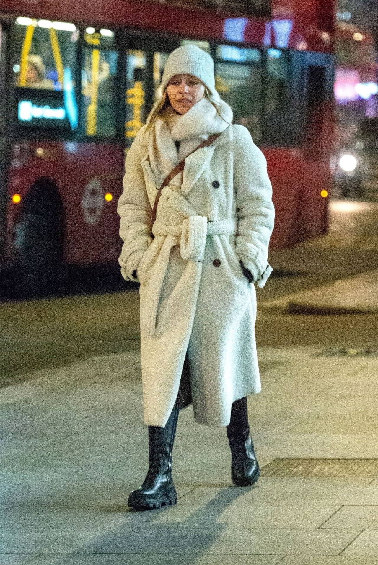 Emilia Clarkes Chic London Winter Look 7